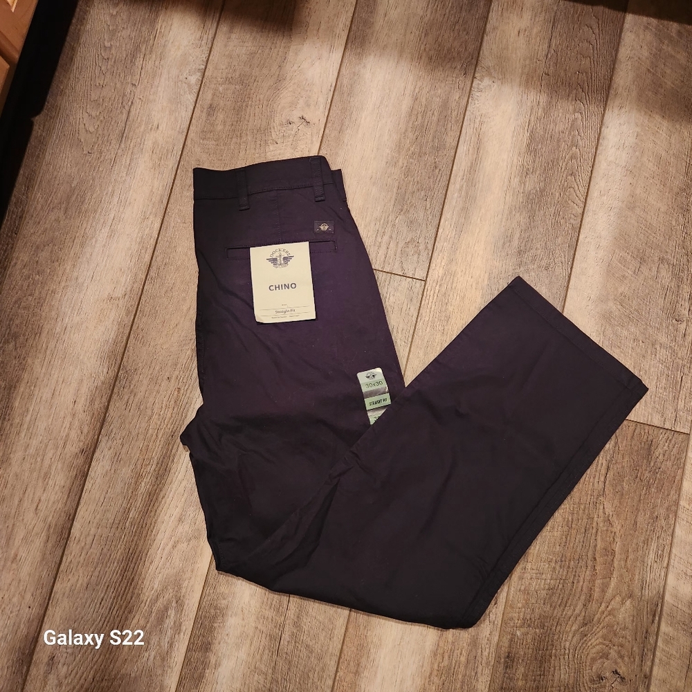 Dockers nwt, chino, size 30x30